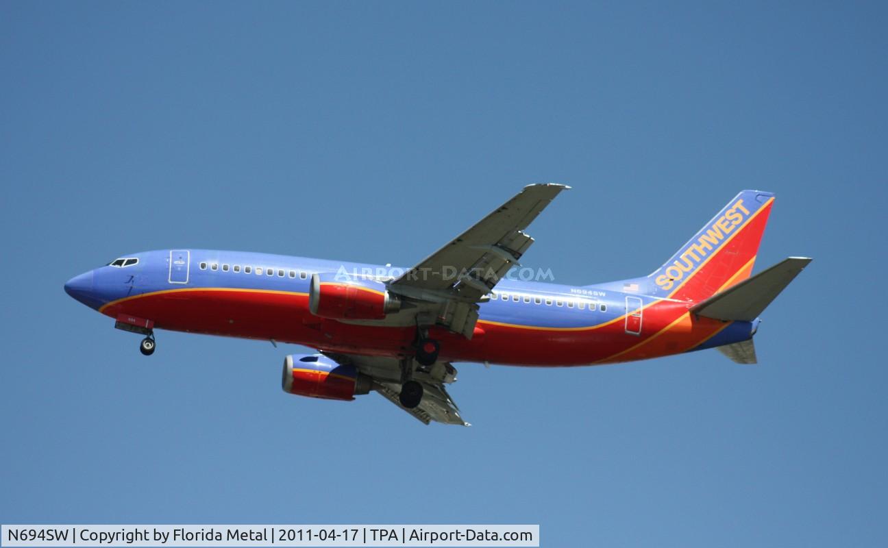 N694SW, 1985 Boeing 737-3T5 C/N 23061, Very surprised that this was a SWA 737 I didn't have yet - here I thought I had everyone of them 20 times each - thats life where your 2 closest airports are dominated by Southwest.  That is why it is fun to drive to MIA sometimes - No Southwest