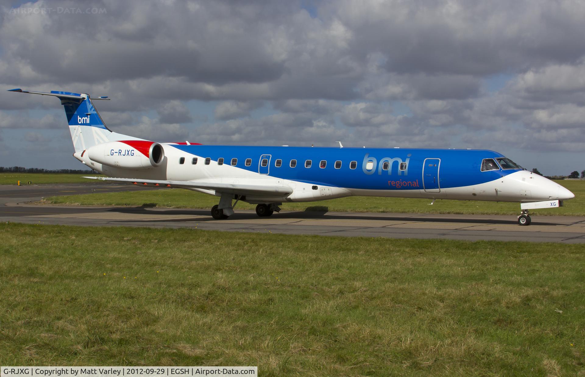 G-RJXG, 2001 Embraer EMB-145EP (ERJ-145EP) C/N 145390, Arriving at EGSH.