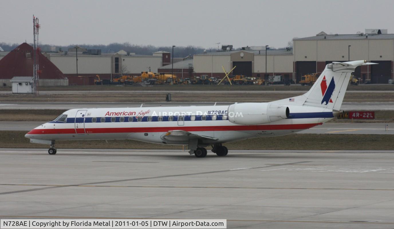 N728AE, 2000 Embraer ERJ-135LR (EMB-135LR) C/N 145328, Eagle E135