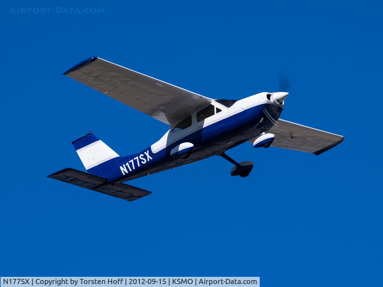 N177SX, 1976 Cessna 177B Cardinal C/N 17702532, N177SX departing from RWY 03