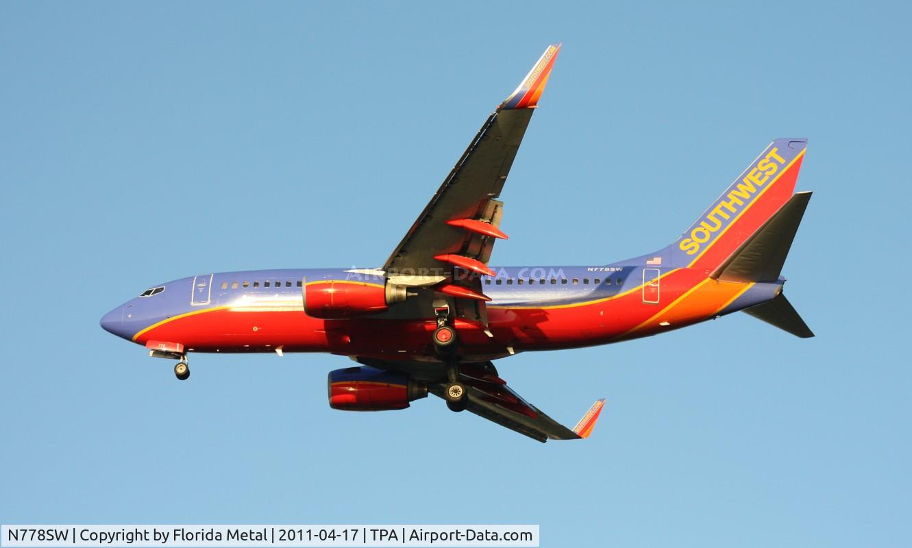 N778SW, 2000 Boeing 737-7H4 C/N 27883, Southwest 737