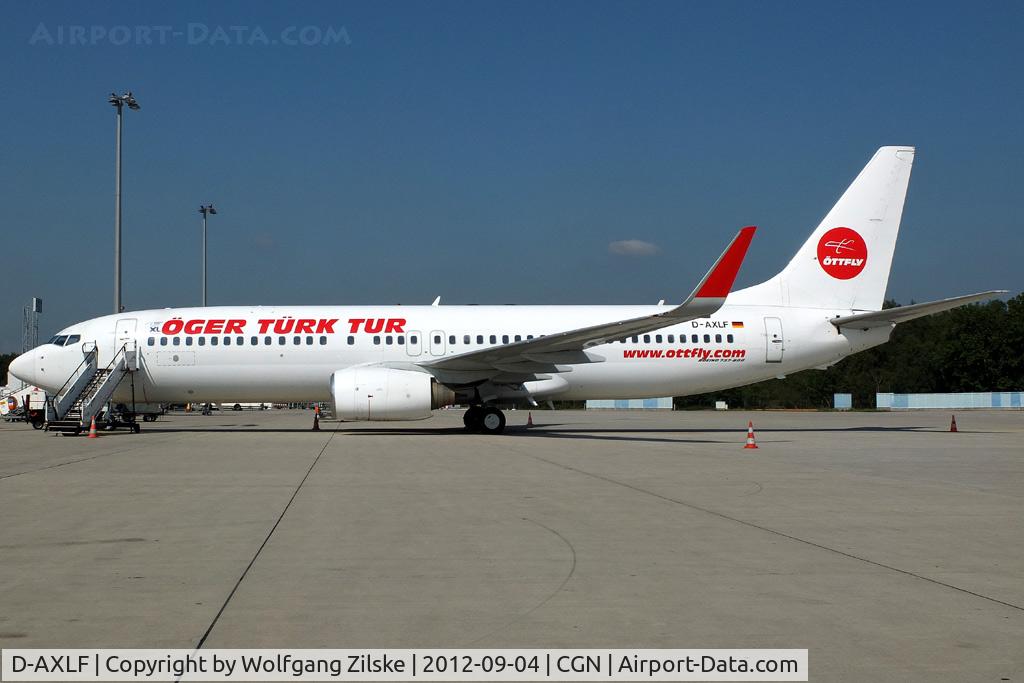 D-AXLF, 1998 Boeing 737-8Q8 C/N 28218, visitor
