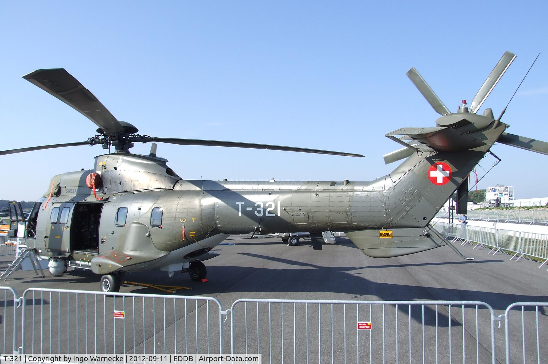 T-321, Aerospatiale AS-332M1 Super Puma C/N 2353, Aerospatiale AS.332M-1 Super Puma of the Swiss Air Force at ILA 2012, Berlin