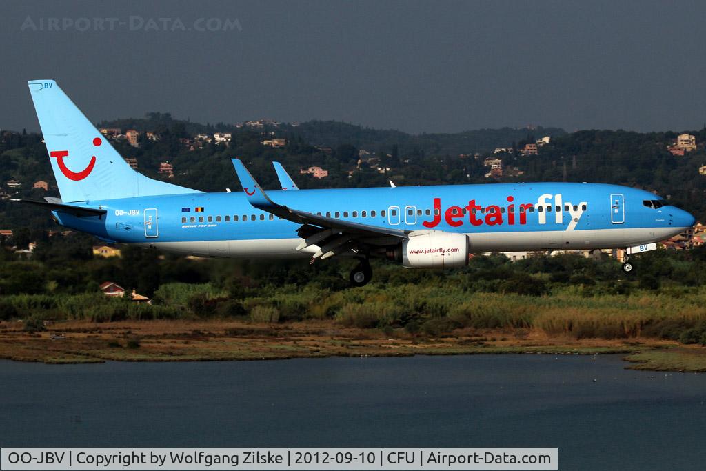 OO-JBV, 1999 Boeing 737-8K5 C/N 27990, visitor