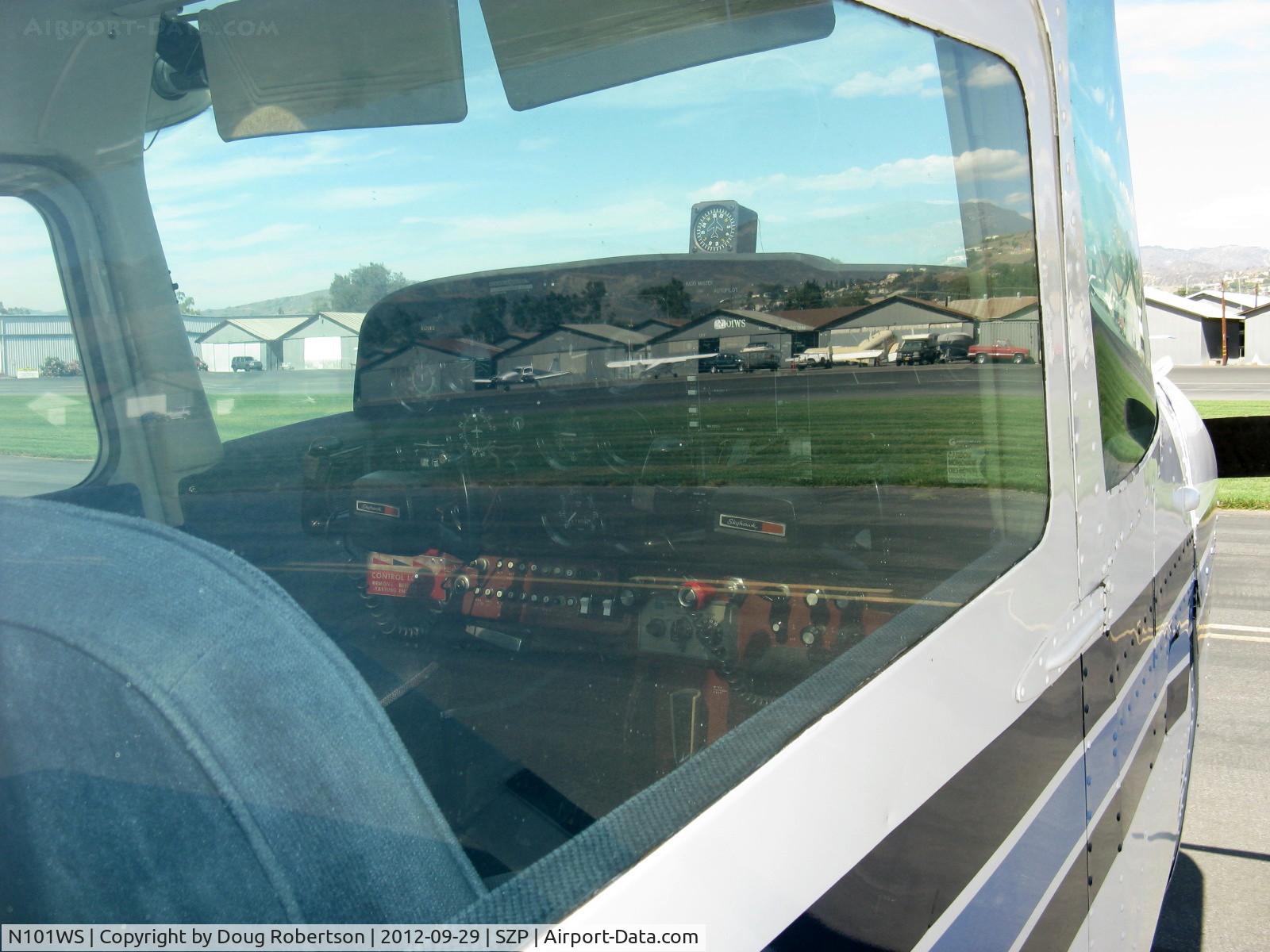 N101WS, 1971 Cessna 172L C/N 17260218, 1971 Cessna 172L SKYHAWK, Lycoming O-320-E2D 150 Hp, panel