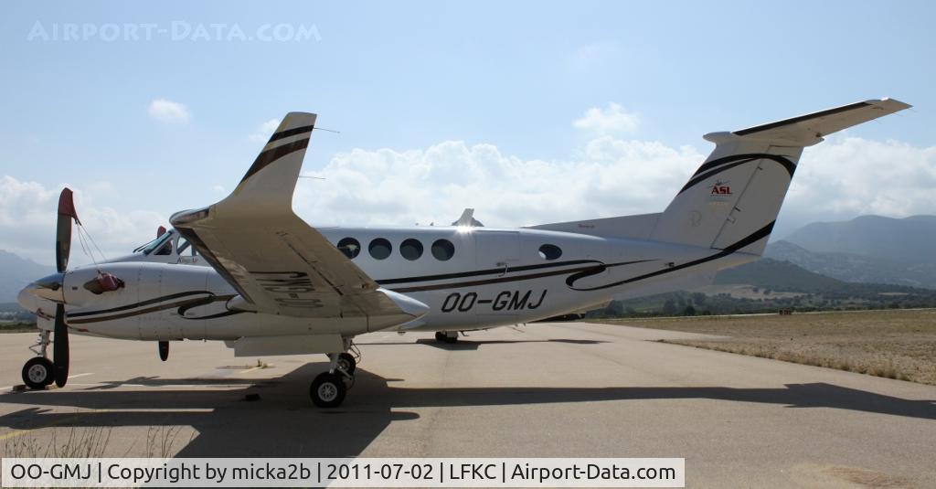 OO-GMJ, 2005 Beech 300 (Super King Air 350) C/N FL-460, Parked