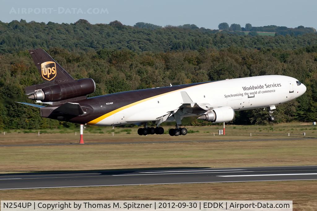 N254UP, 1993 McDonnell Douglas MD-11F C/N 48406, United Parcel Service N254UP short finals Rwy14L at CGN. Ex Varig PP-VPL