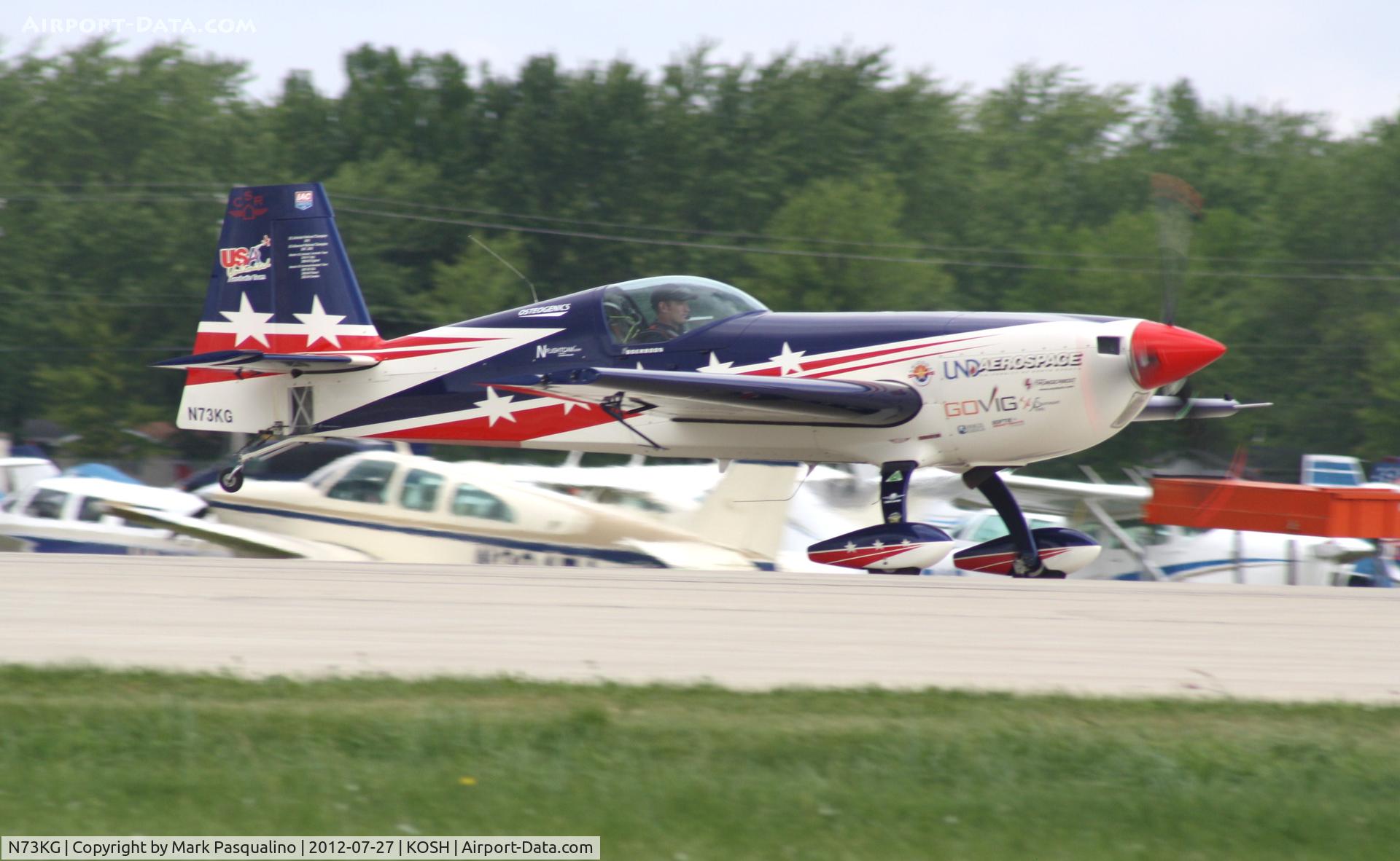 N73KG, Extra EA-330SC C/N SC014E, Extra EA 300/SC