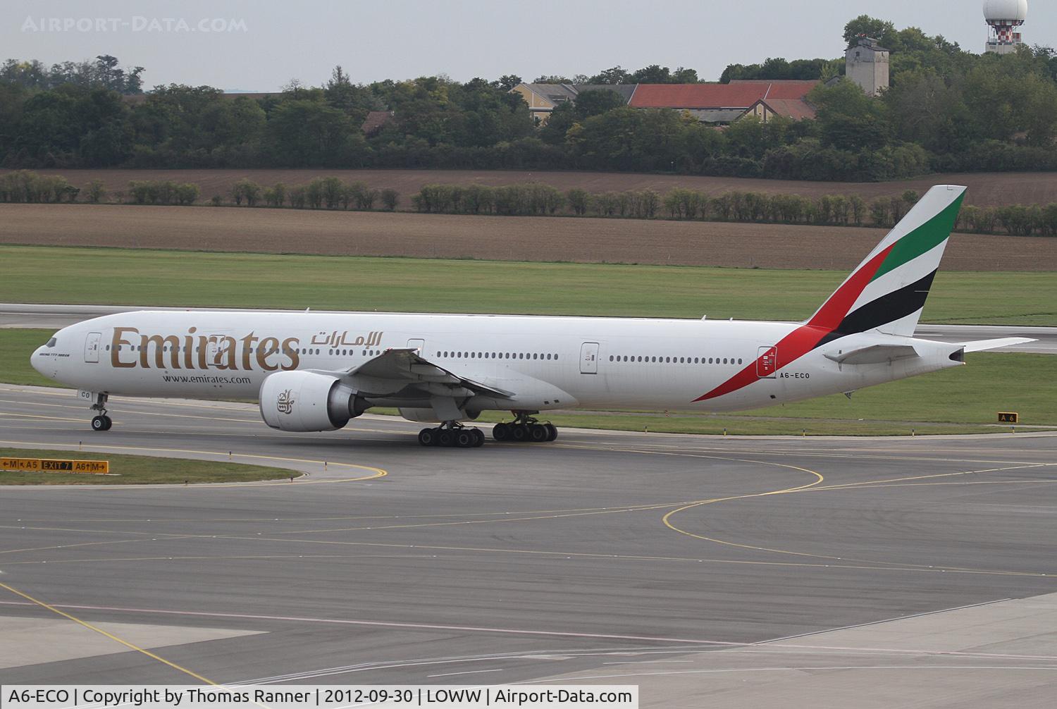 A6-ECO, 2009 Boeing 777-36N/ER C/N 37706, Emirates Boeing 777