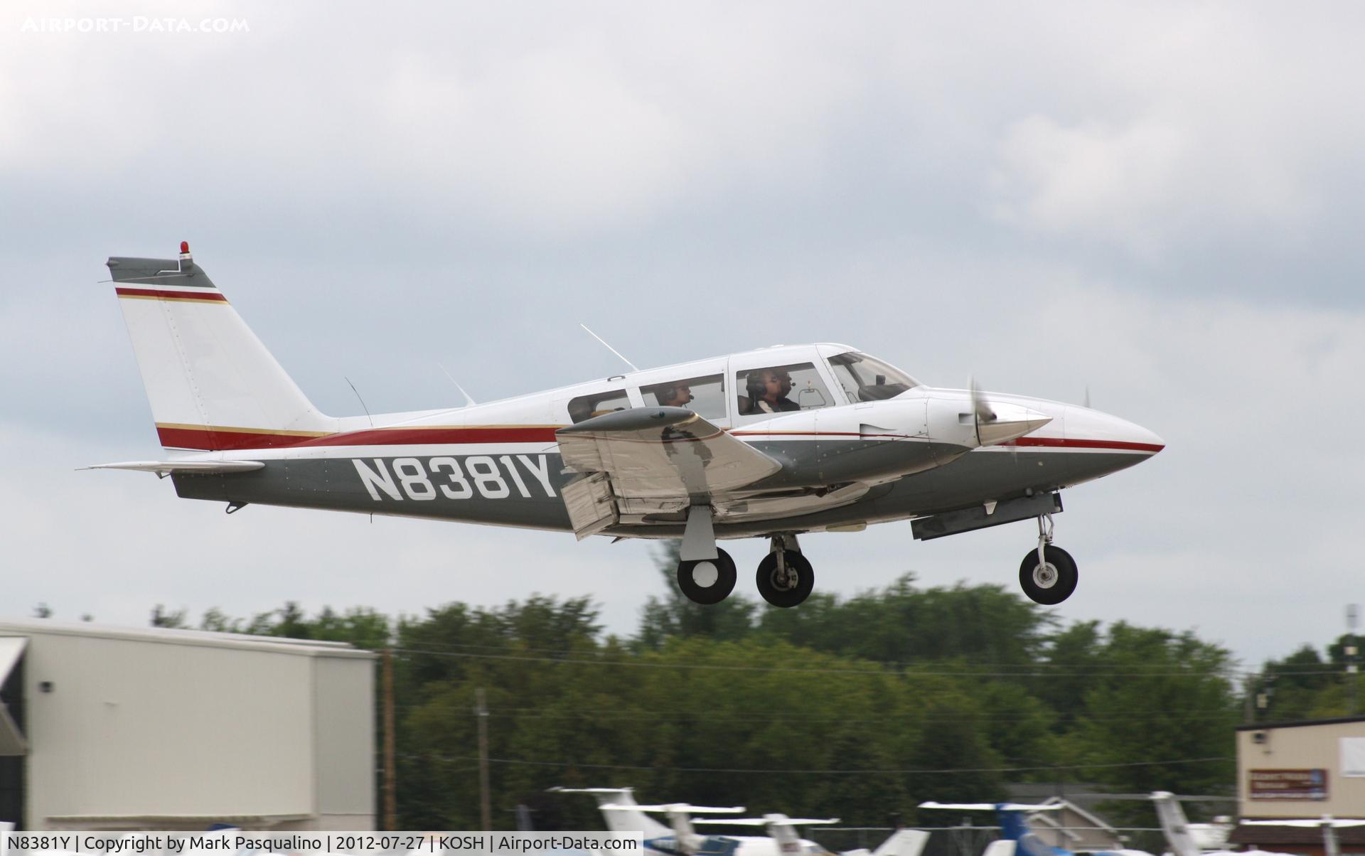 N8381Y, 1967 Piper PA-30 Twin Comanche C/N 30-1536, Piper PA-30