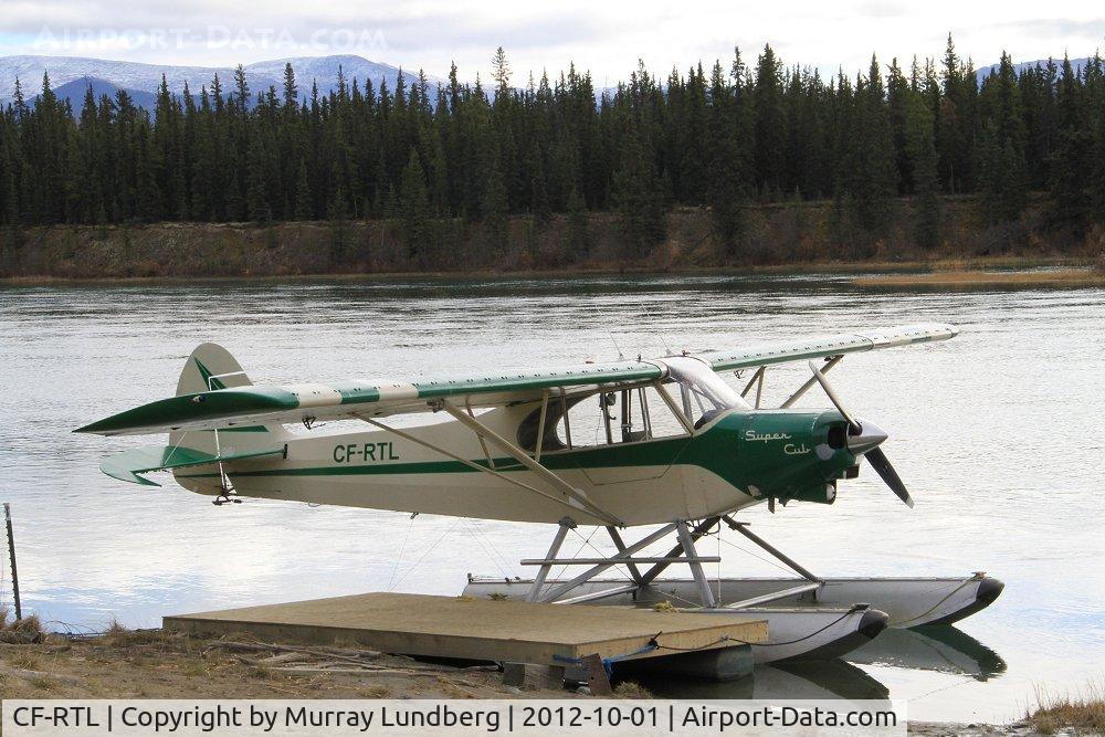 CF-RTL, 1951 Piper PA-18-125 Super Cub C/N 18 762, On the Yukon River downstream from Whitehorse, Yukon.