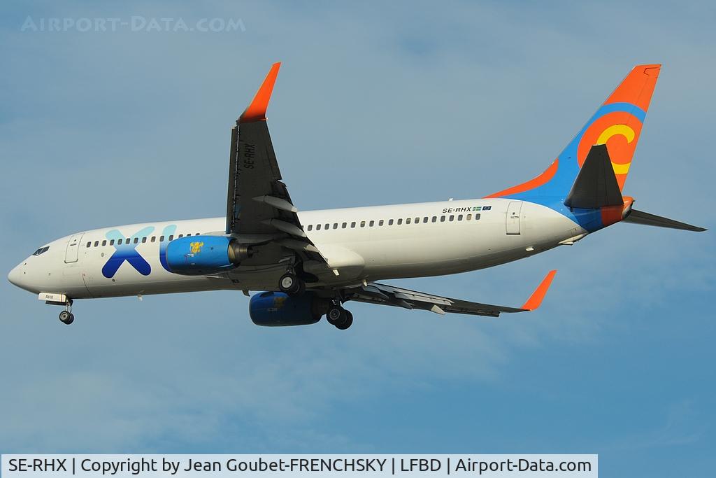 SE-RHX, 1999 Boeing 737-86N C/N 28592, XL landing 23