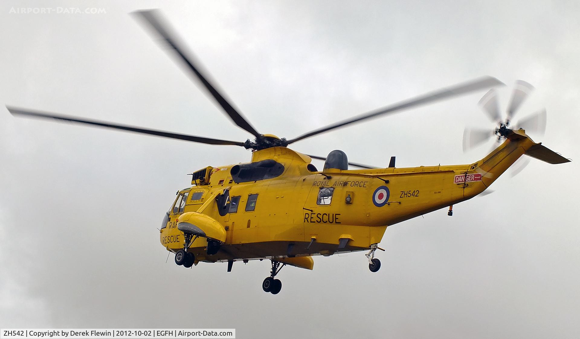 ZH542, Westland Sea King HAR.3A C/N WA1008, Prior to dropping off two Welsh Air Ambulance crew members, rotas running.