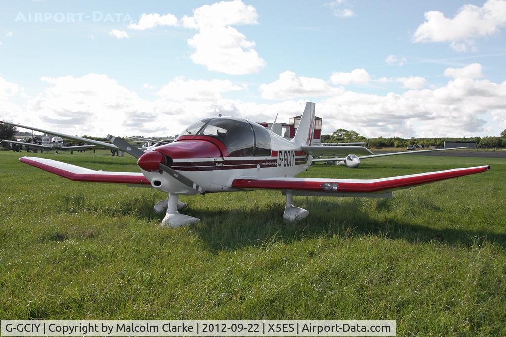 G-GCIY, 1980 Robin DR-400-140B Major C/N 1488, Robin DR-400-140B, Great North Fly-In, Eshott Airfield UK, September 2012.
