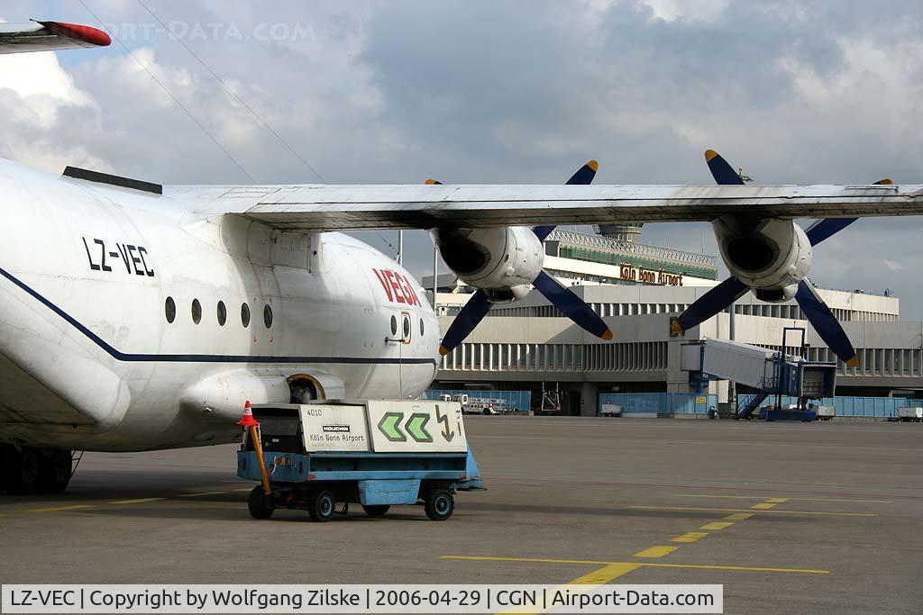 LZ-VEC, 1966 Antonov An-12BP C/N 6344610, Terminal 1