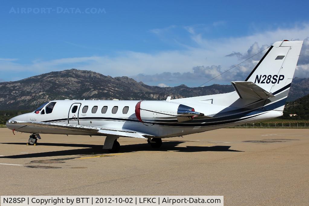 N28SP, Cessna 550 Citation Bravo C/N 550-1125, Parked