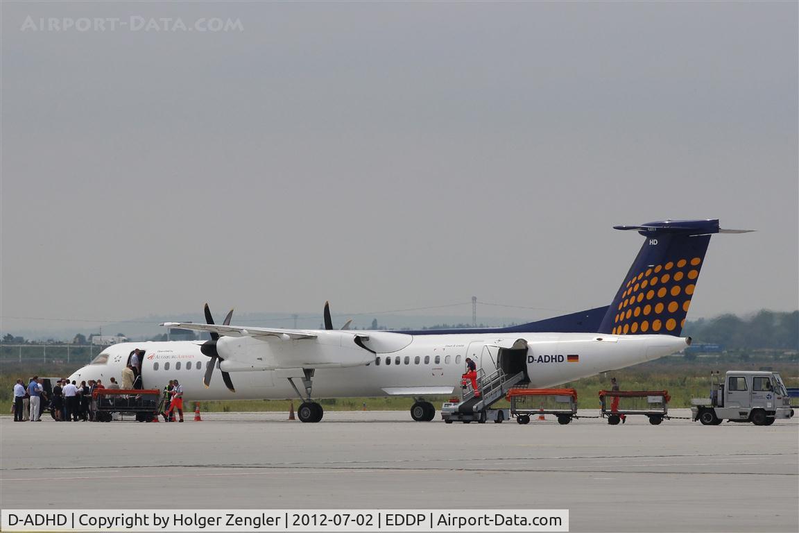 D-ADHD, 2001 De Havilland Canada DHC-8-402Q Dash 8 C/N 4056, Boarding on apron - a proudly cherished specialty of LEJ for Dash 8 and CRJ 2-9 passengers....