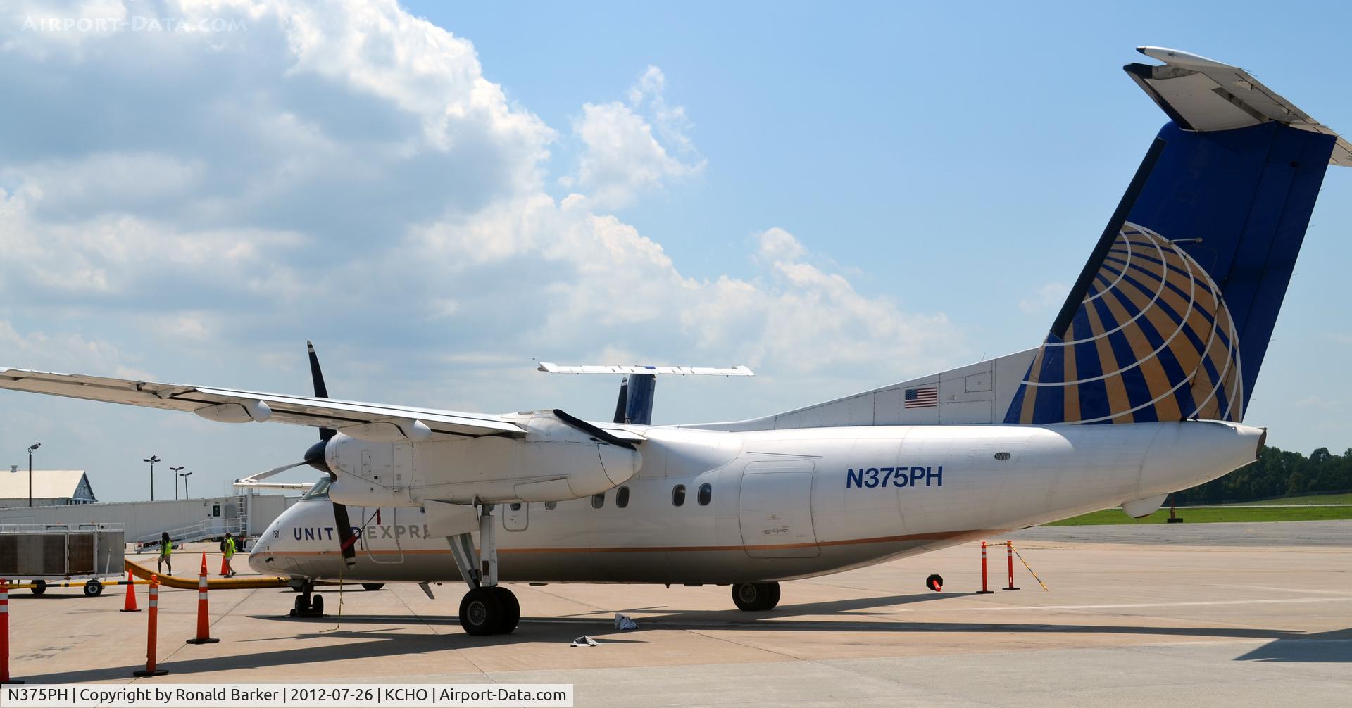 N375PH, 1999 Bombardier DHC-8-202 Dash 8 C/N 529, CHO, VA