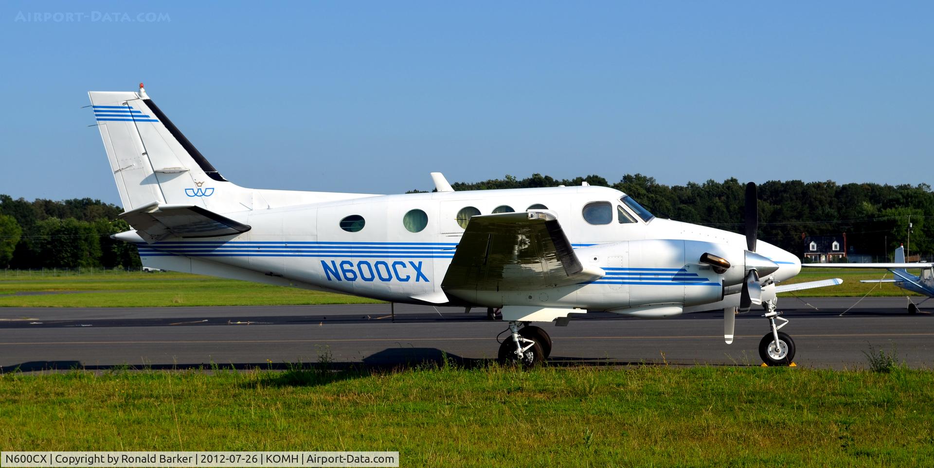 N600CX, 1973 Beech E90 King Air C/N LW-43, Orange