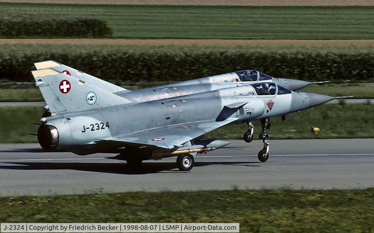 J-2324, Dassault (F+W Emmen) Mirage IIIS C/N 17-26-122/1014, departure from Payerne AB