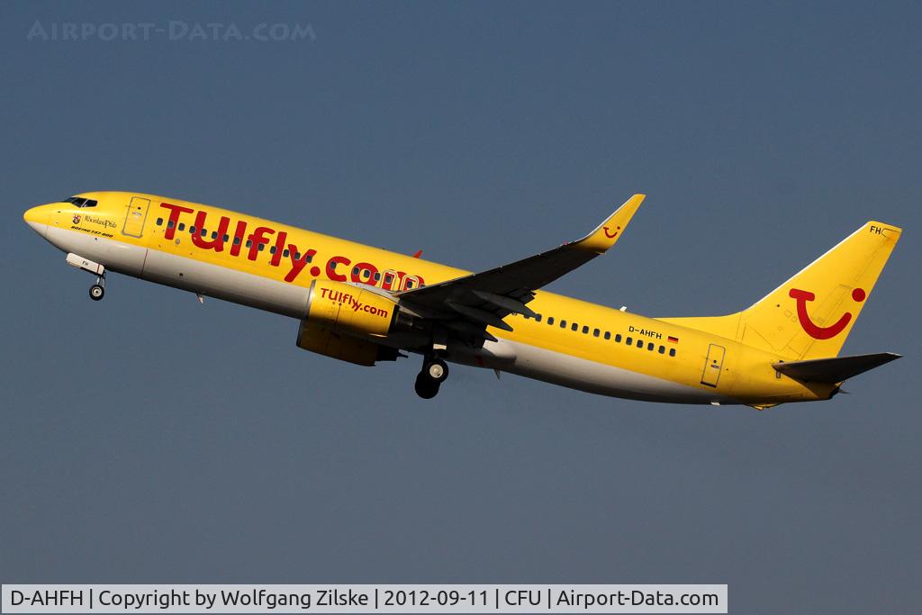 D-AHFH, 1999 Boeing 737-8K5 C/N 27983, visitor