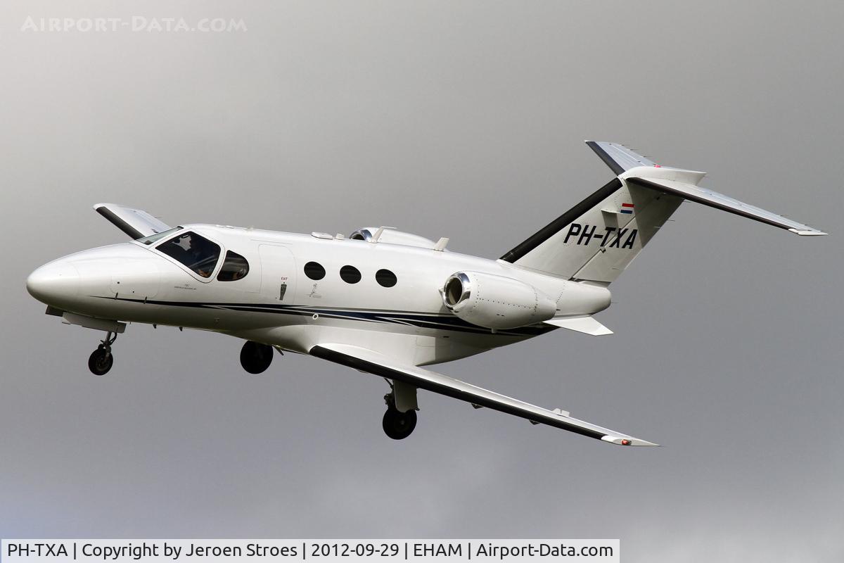 PH-TXA, 2008 Cessna 510 Citation Mustang Citation Mustang C/N 510-0111, @schiphol