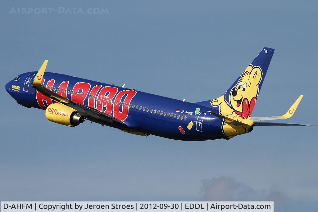 D-AHFM, 2000 Boeing 737-8K5 C/N 27986, Nice livery.