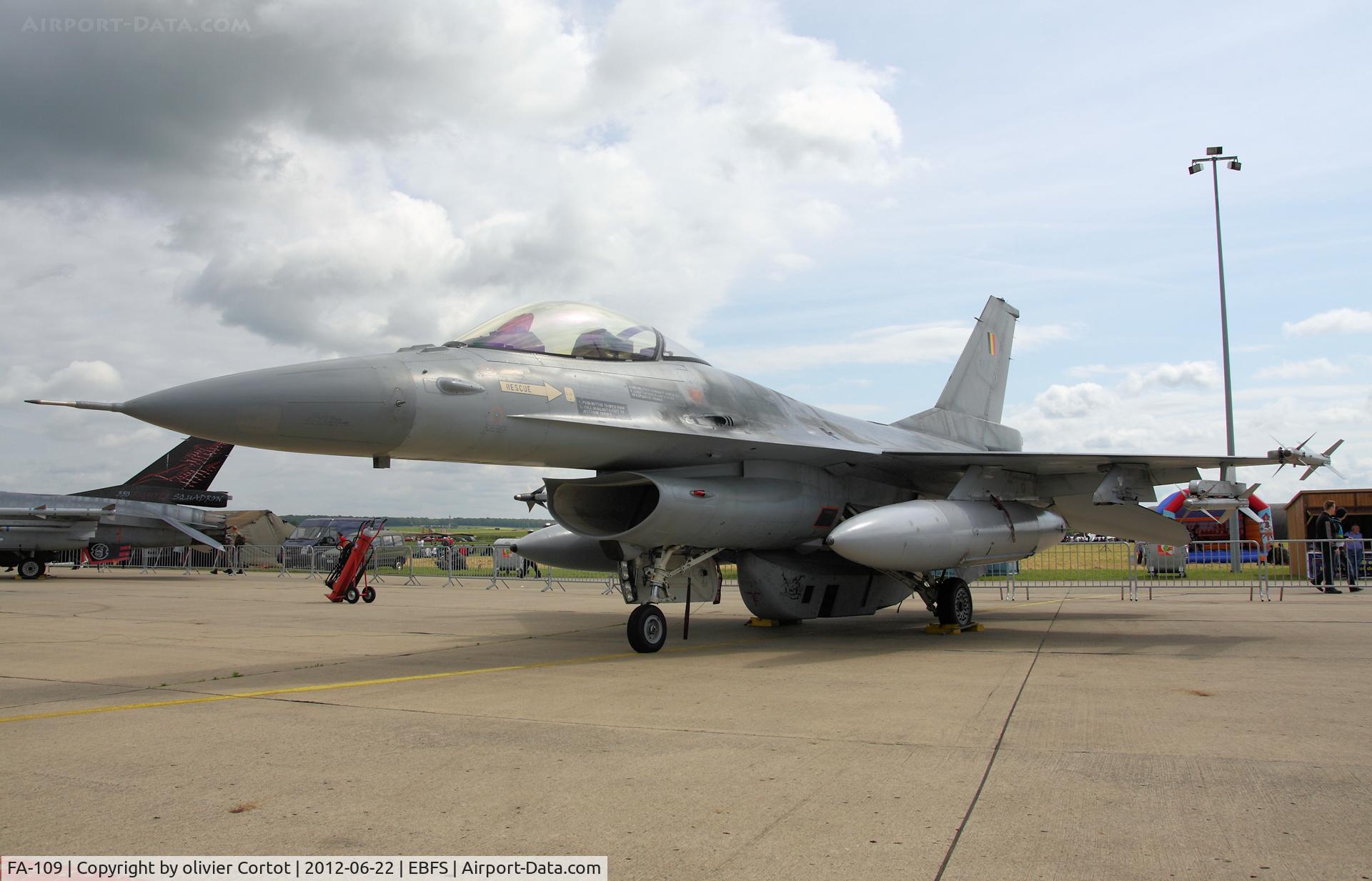 FA-109, SABCA F-16AM Fighting Falcon C/N 6H-109, static display