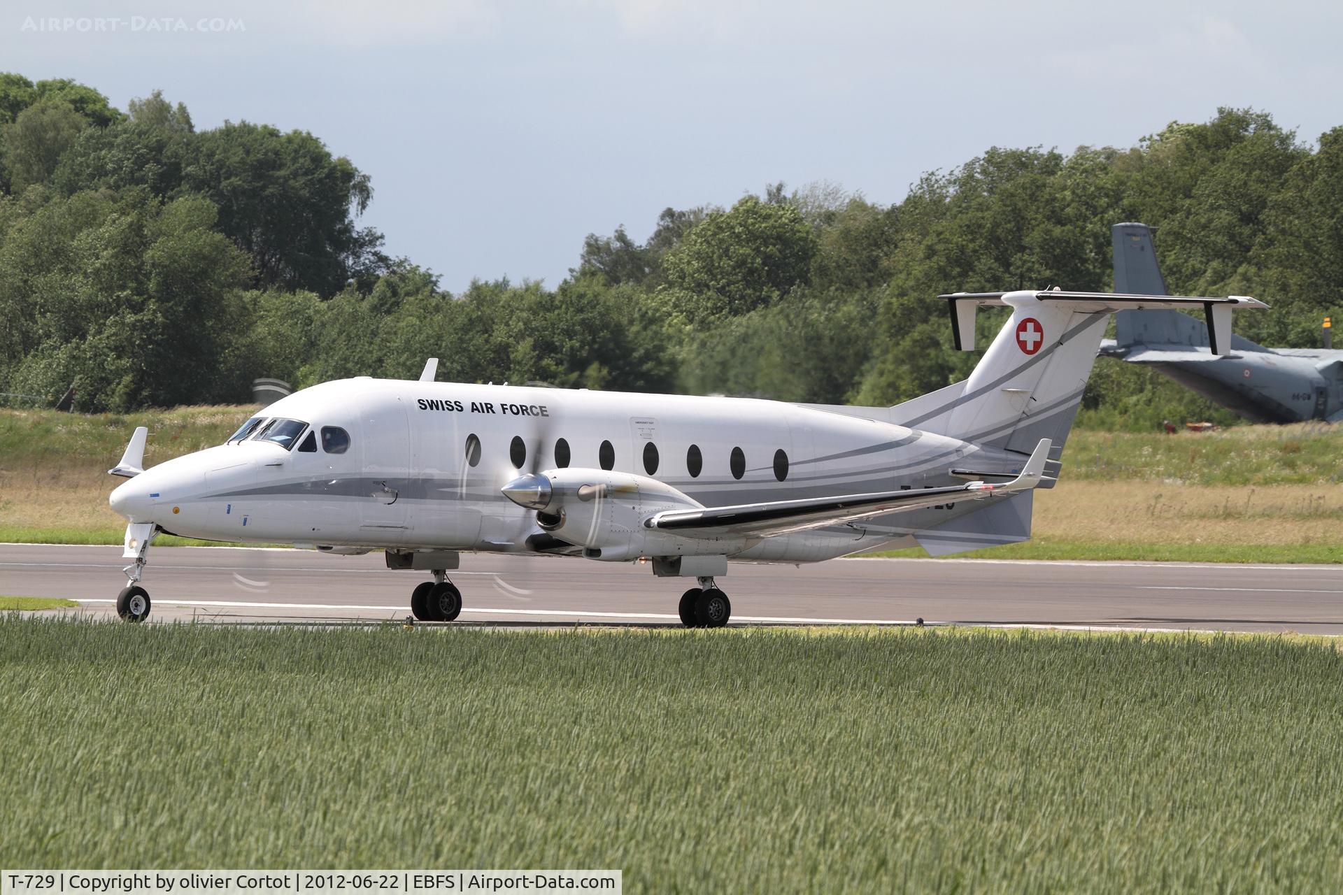 T-729, 1997 Beech 1900D C/N UE-288, Support aircraft for the patrouille suisse