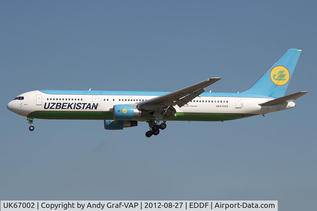 UK67002, 1997 Boeing 767-33P/ER C/N 28392, Uzbekistan 767-300