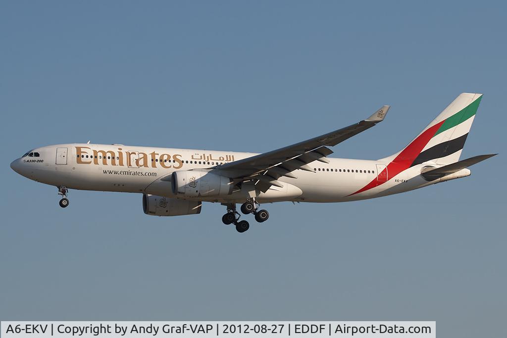 A6-EKV, 1999 Airbus A330-243 C/N 314, Emirates A330-200