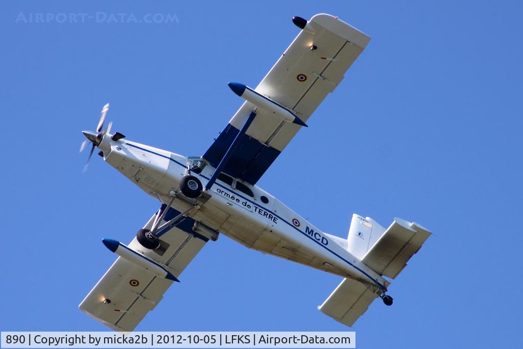 890, Pilatus PC-6/B2-H4 Turbo Porter C/N 890, Take off