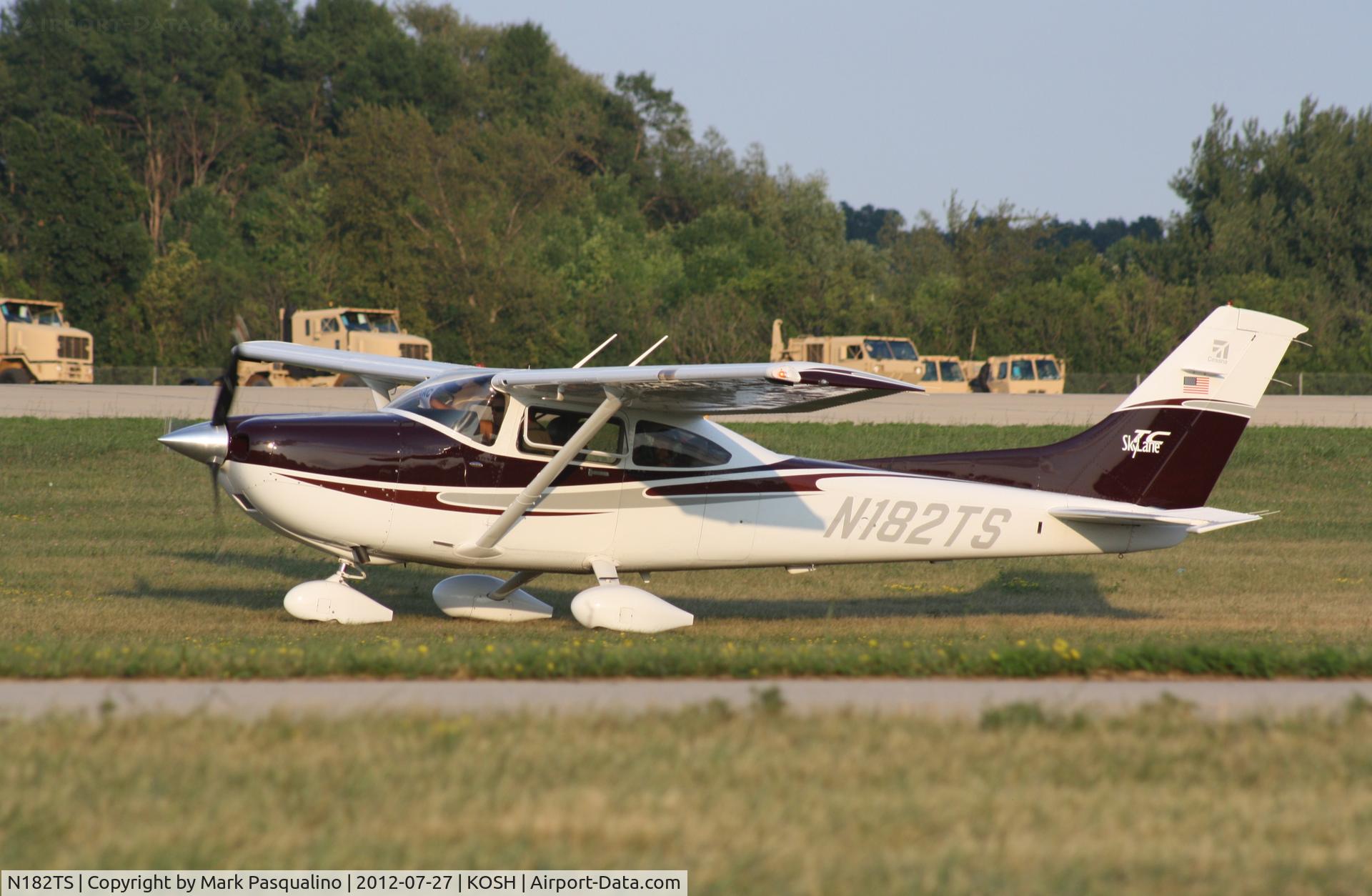 N182TS, 2004 Cessna T182T Turbo Skylane C/N T18208237, Cessna T182T