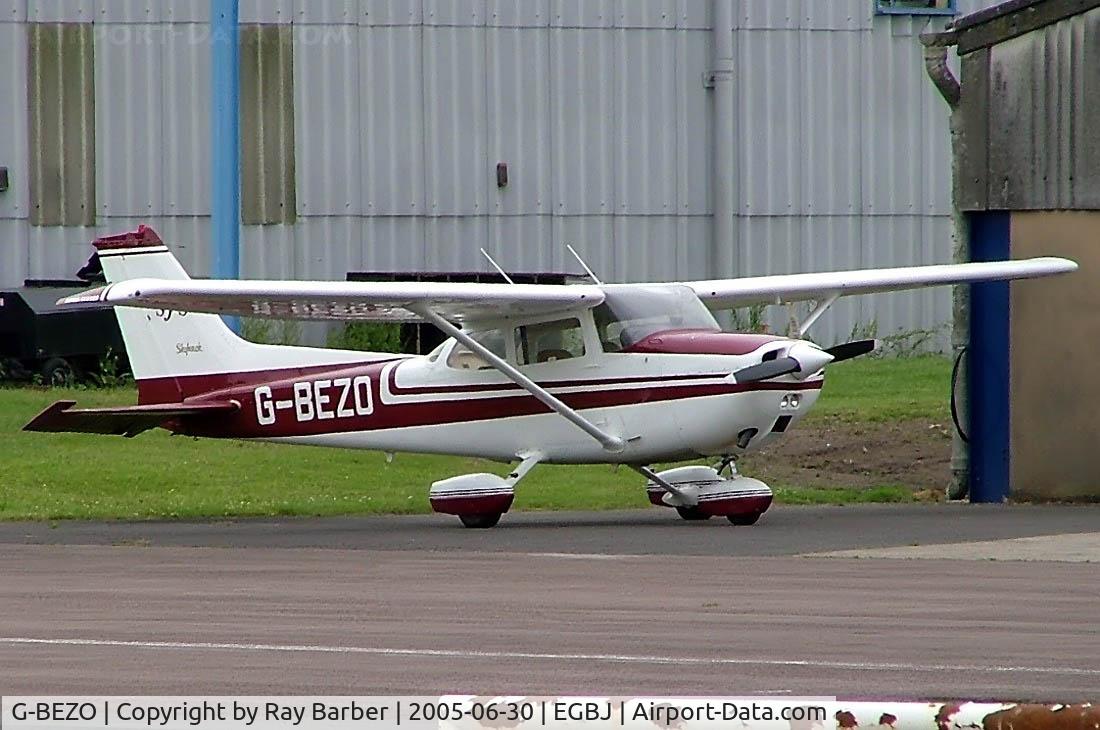 G-BEZO, 1976 Reims F172M ll Skyhawk C/N 1392, R/Cessna F.172M Skyhawk [1392] Staverton~G 30/06/2005