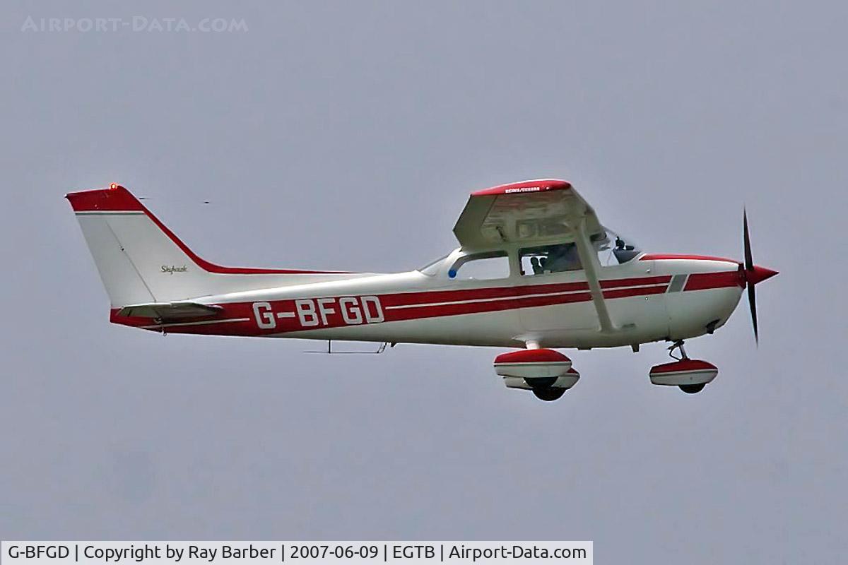 G-BFGD, 1977 Reims F172N Skyhawk C/N 1545, R/Cessna F.172N Skyhawk [1545] Booker~G 09/06/2007