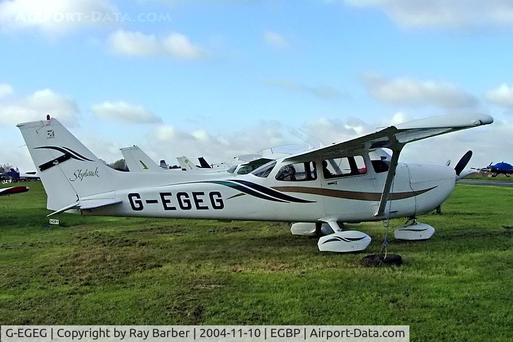 G-EGEG, 2000 Cessna 172R C/N 17280894, Cessna 172R Skyhawk [172-80894] Elstree~G 10/11/2004