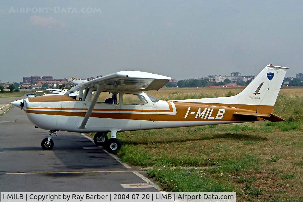 I-MILB, Cessna 172M C/N 17261112, R/Cessma F.172M Skyhawk [1112] Bresso~I 20/07/2004