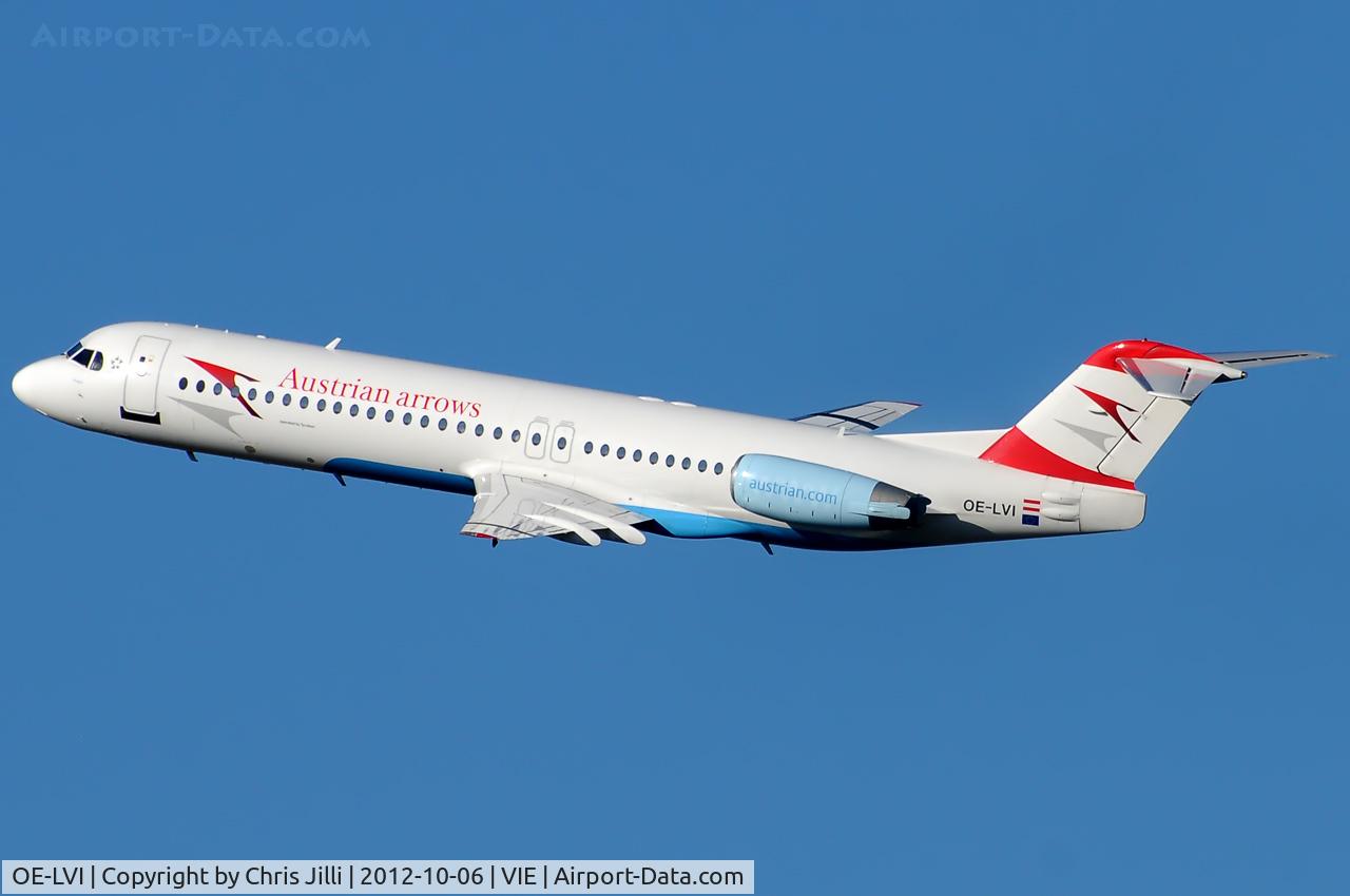 OE-LVI, 1993 Fokker 100 (F-28-0100) C/N 11468, Austrian arrows