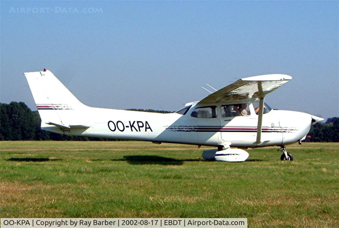 OO-KPA, 1998 Cessna 172R C/N 17280521, Cessna 172R Skyhawk [172-80521] Schaffen-Diest~OO 17/08/2002