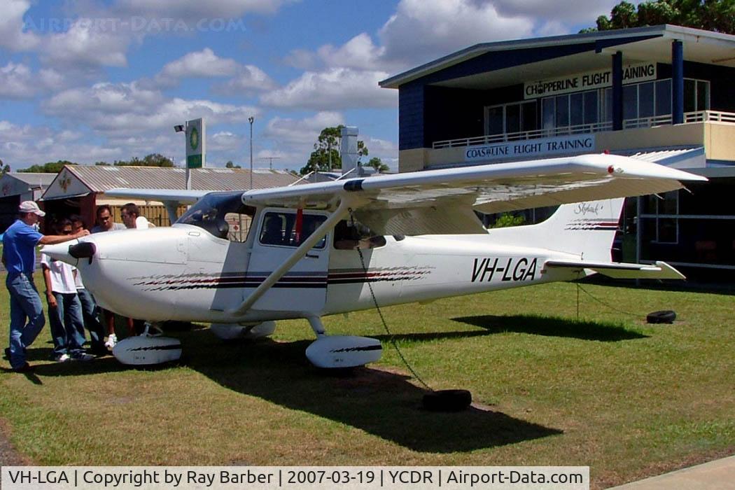 VH-LGA, 1998 Cessna 172R C/N 17280364, Cessna 172R Skyhawk [172-80364] Caloundra~VH 19/03/2007