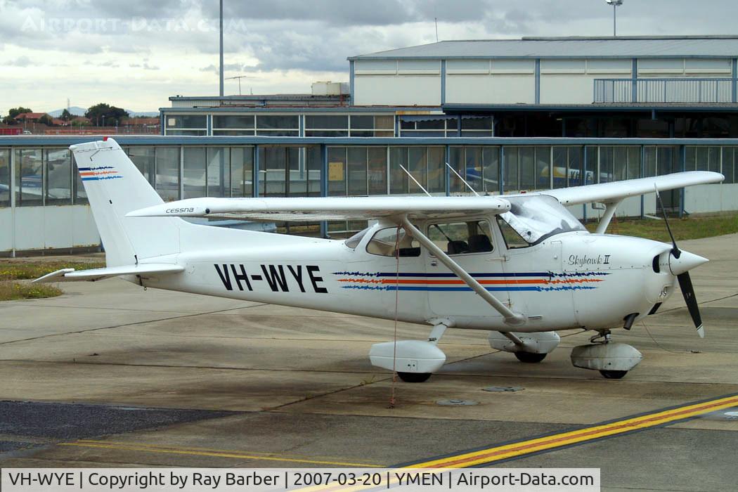 VH-WYE, 1975 Cessna 172M C/N 17266315, Cessna 172M Skyhawk [172-66315] Essendon~VH 20/03/2007