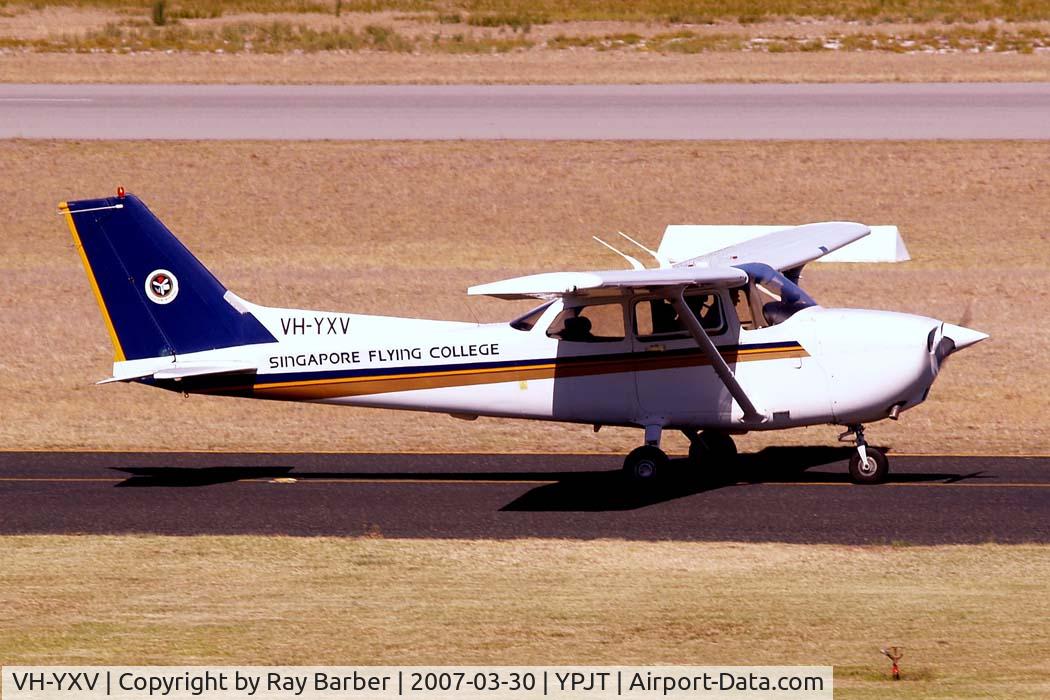 VH-YXV, 2000 Cessna 172R C/N 17280884, Cessna 172R Skyhawk [172-80884] Perth-Jandakot~VH 30/03/2007