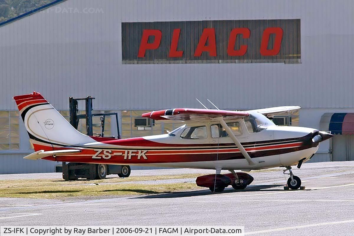 ZS-IFK, Cessna 172K Skyhawk C/N 172-59143, Cessna 172K Skyhawk [172-59143] Rand~ZS 21/09/2006