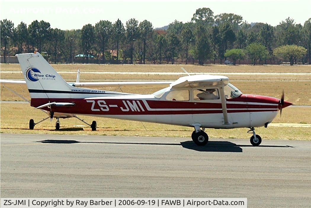 ZS-JMI, 1975 Cessna 172M C/N 172-65882, Cessna 172M Skyhawk [172-65882] Wonderboom~ZS 19/09/2006