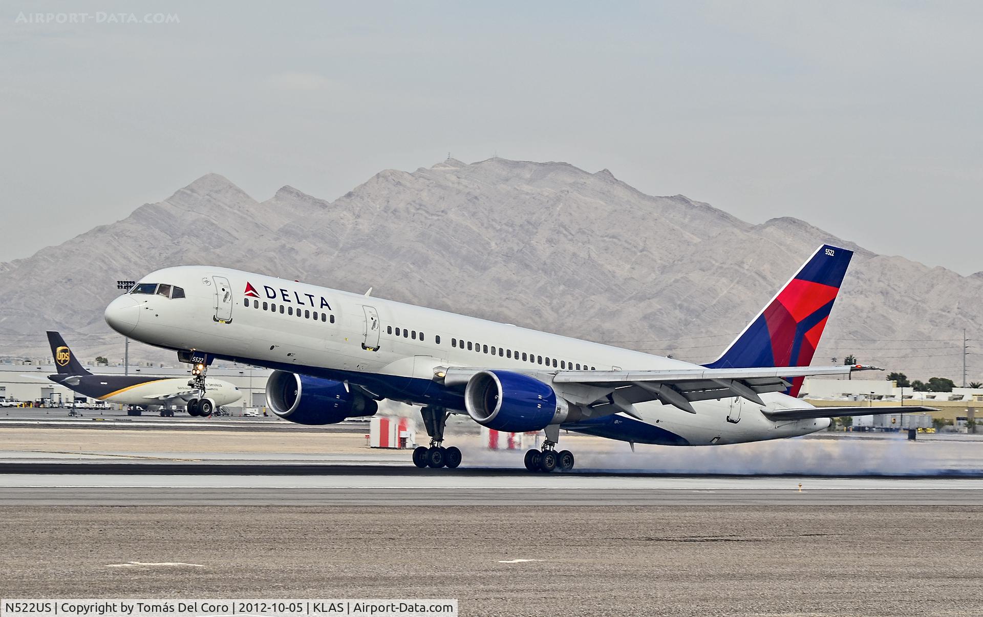 N522US, 1987 Boeing 757-251 C/N 23616, N522US Delta Air Lines Boeing 757-251 / 5522 (cn 23616/119)

- Las Vegas - McCarran International (LAS / KLAS)
USA - Nevada, October 5, 2012
Photo: Tomás Del Coro