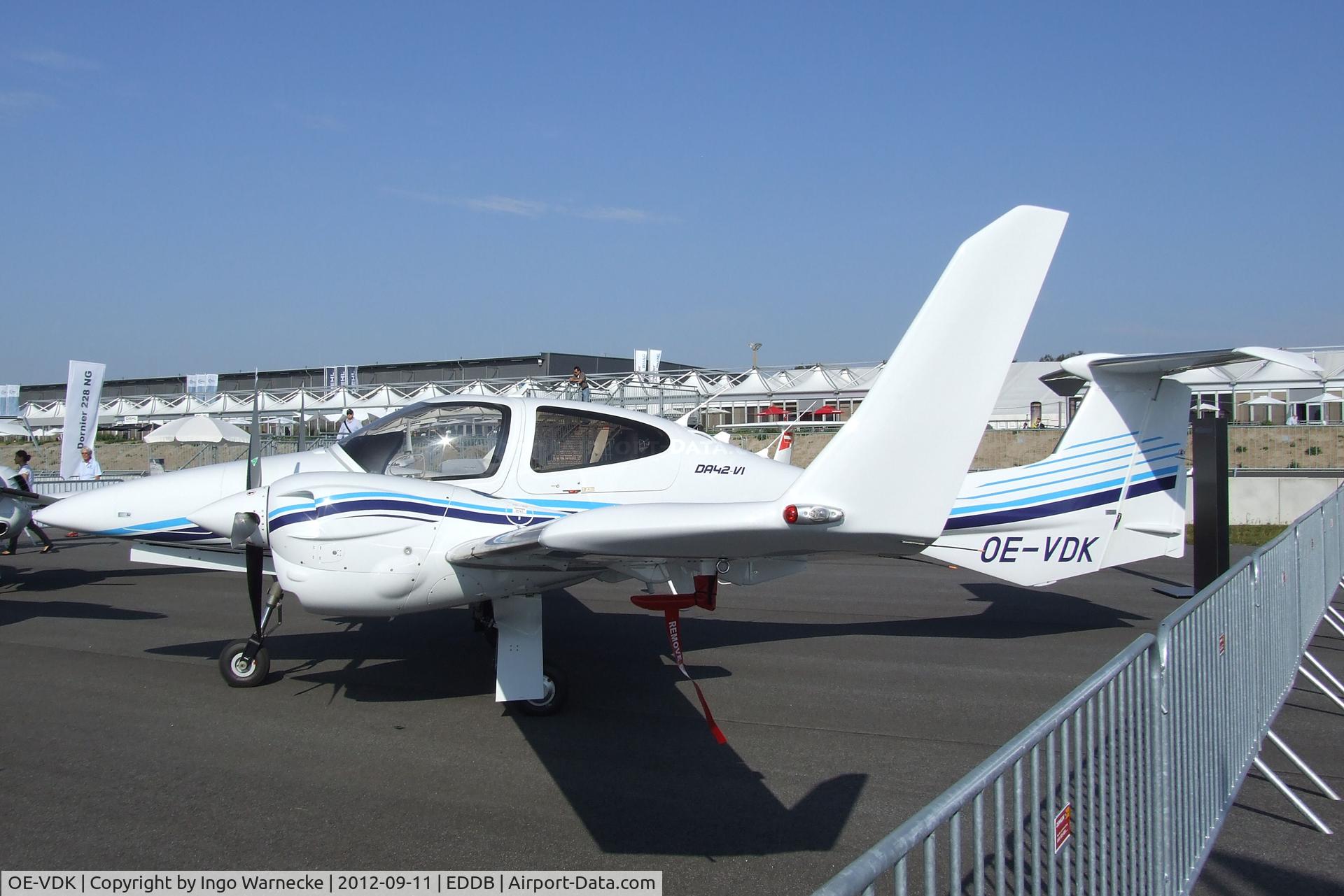 OE-VDK, Diamond DA-42 VI Twin Star C/N 42.100, Diamond DA-42 VI Twin Star at ILA 2012, Berlin