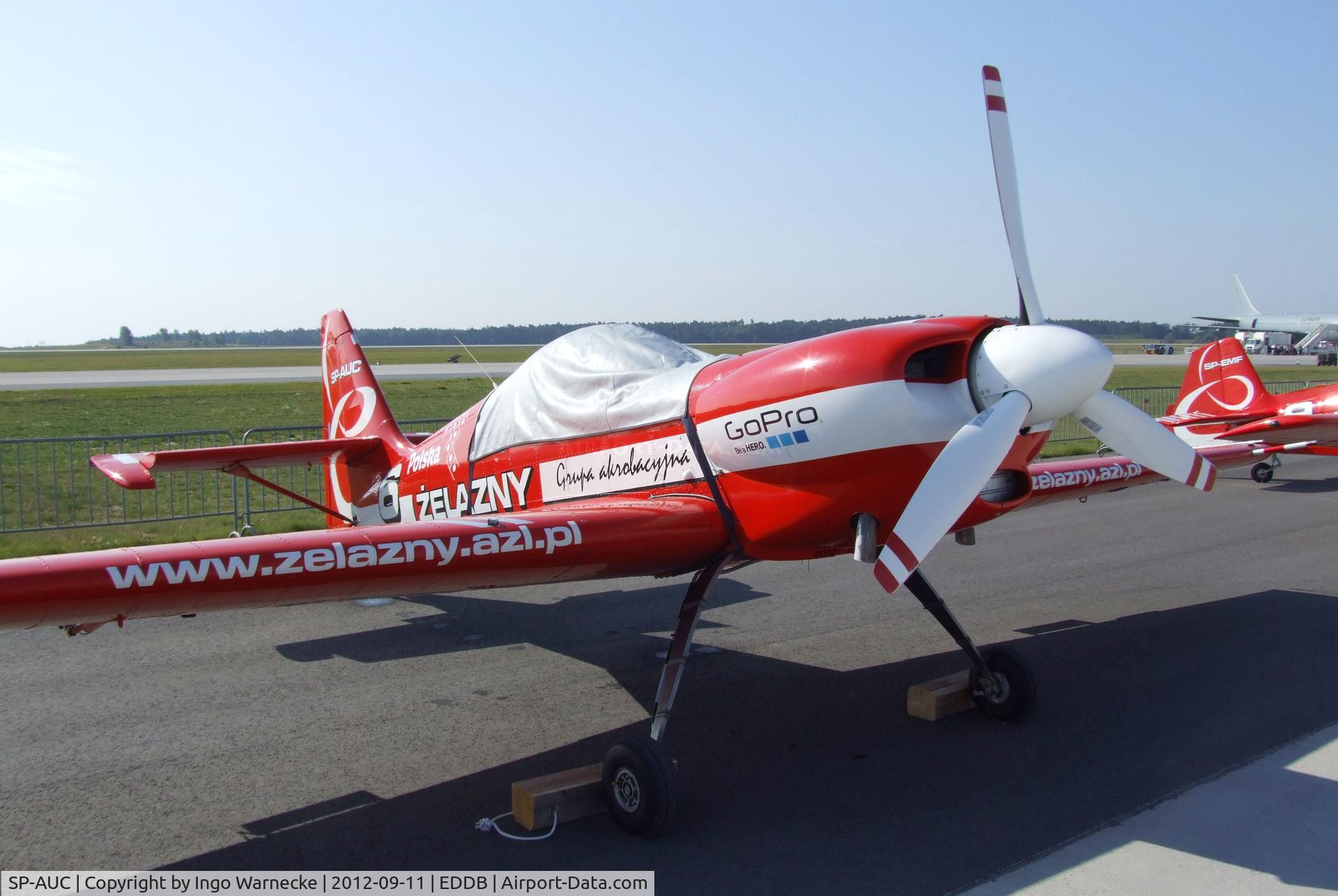 SP-AUC, Zlin Z-50LS C/N 0032, Zlin Z-50LS of the Zelazny aerobatic team at the ILA 2012, Berlin