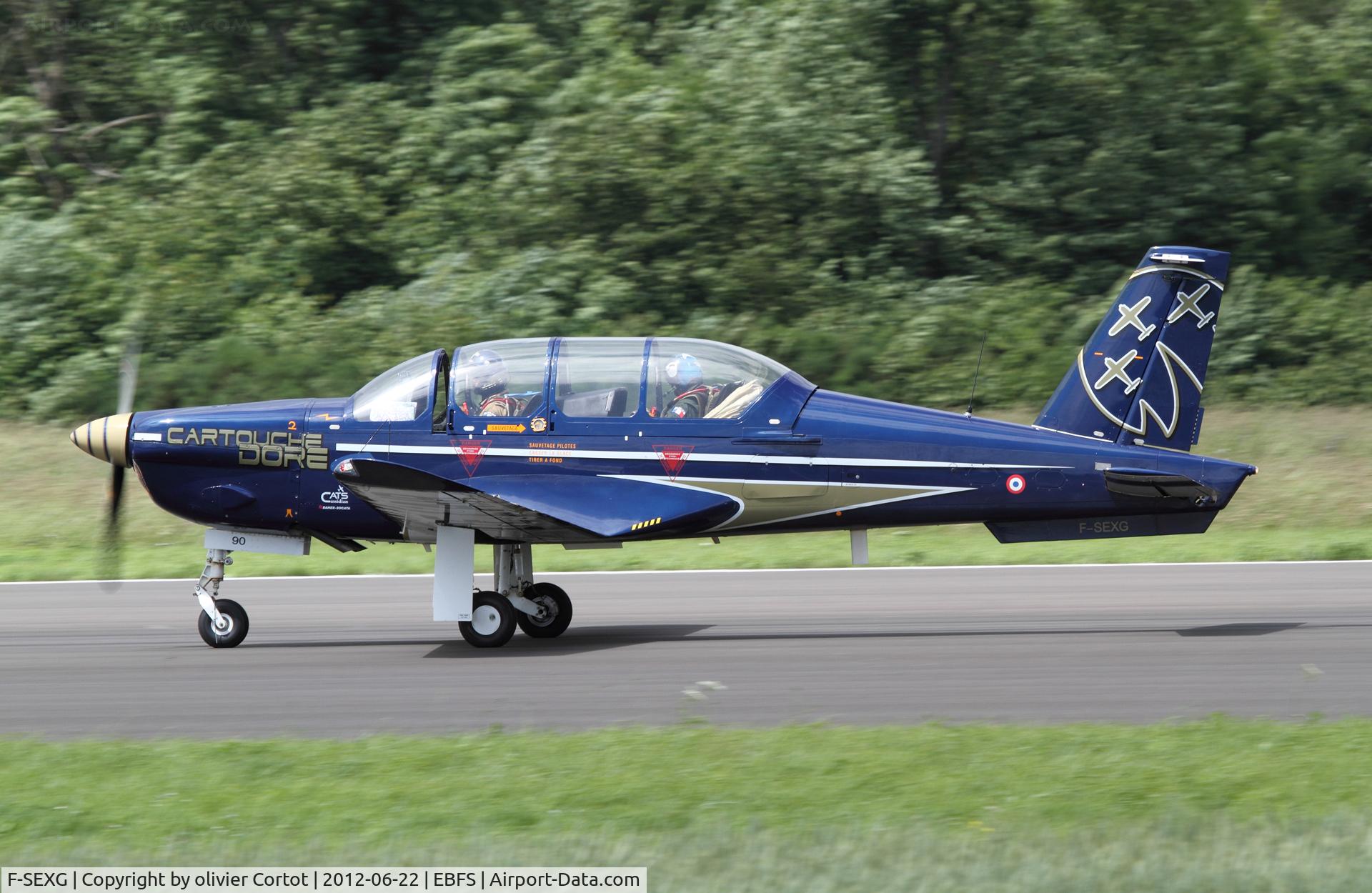 F-SEXG, Socata TB-30 Epsilon C/N 90, landing at Florennes