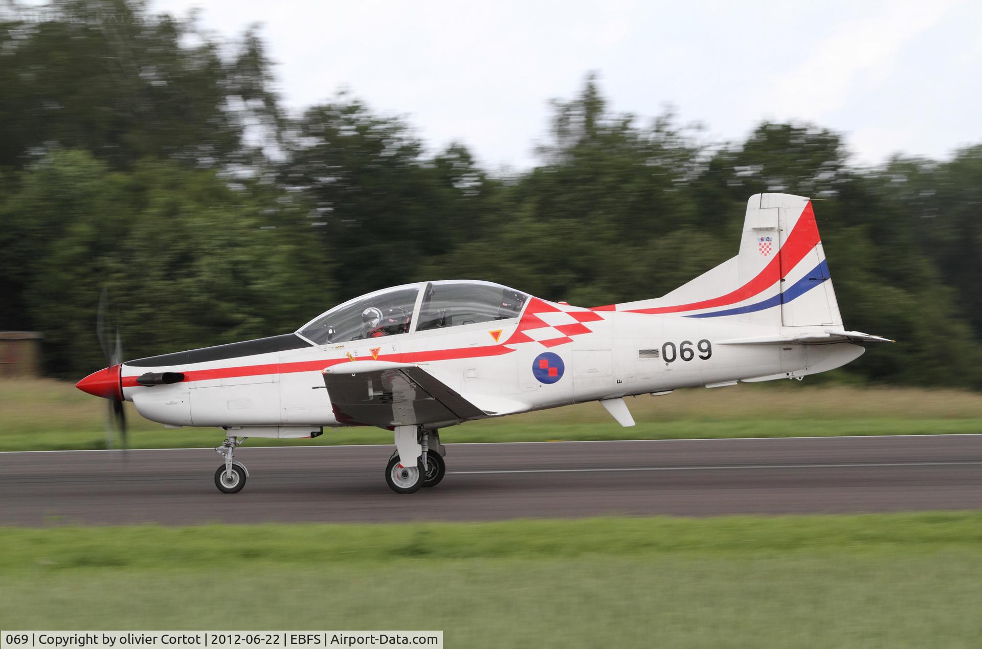 069, Pilatus PC-9M C/N 632, Florennes airshow 2012