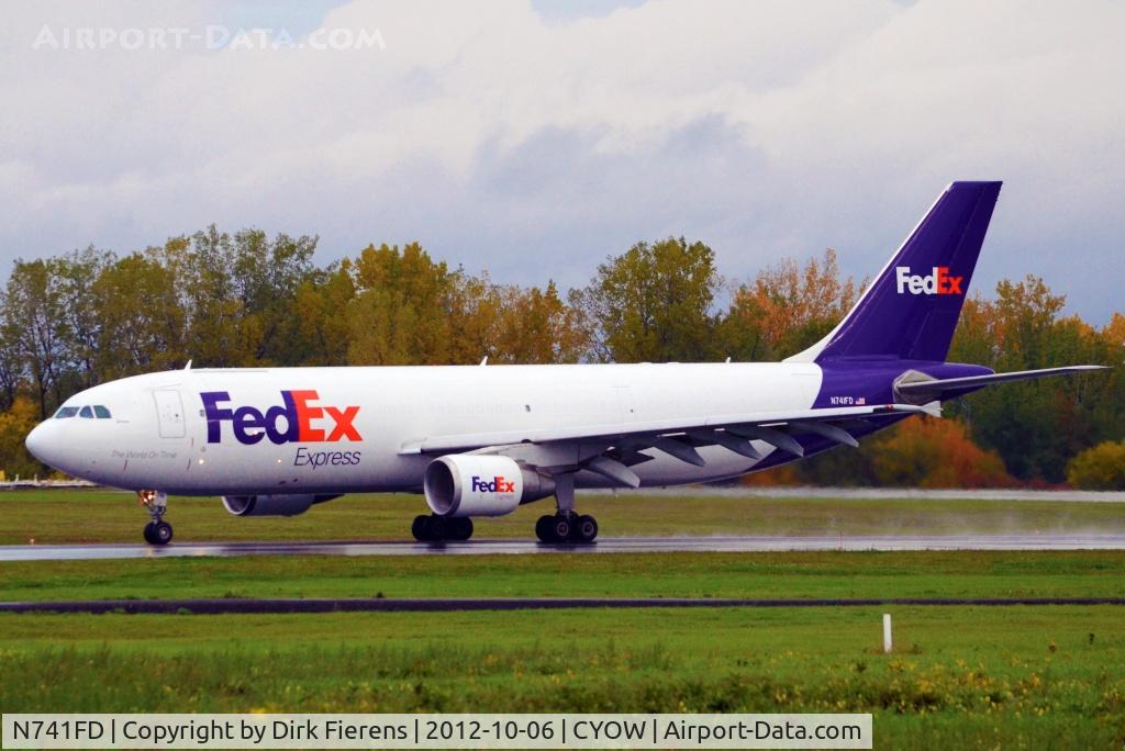 N741FD, 1991 Airbus A300B4-622R C/N 611, Starting it's takeoff role.